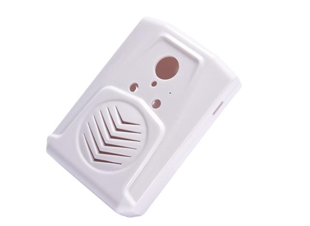 塑(sù)膠產品內部存(cún)在空洞(dòng)