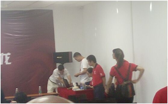 91视频入口（shèng）塑膠模具加工