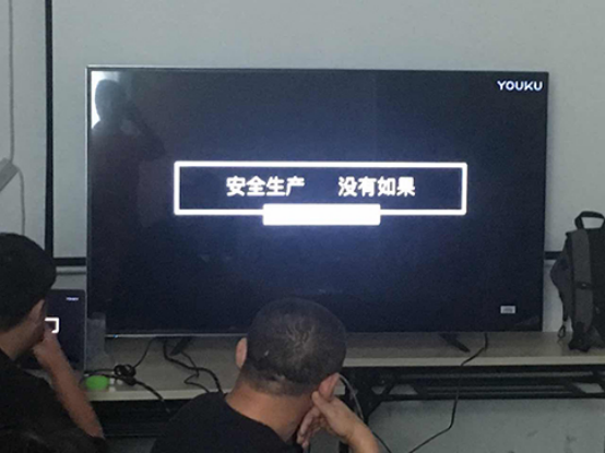 塑膠模(mó)具加(jiā)工 塑膠(jiāo)模具加工