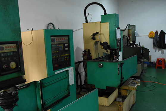 塑（sù）膠模具廠